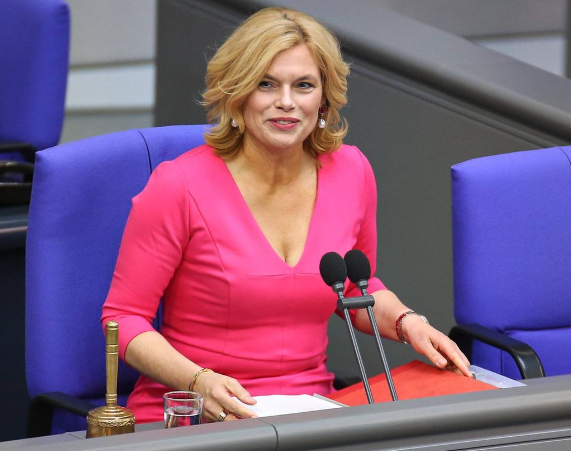 Liebes-Coup in Berlin: Bundestagspräsidentin Julia Klöckner datet bekannten deutschen TV-Moderator
